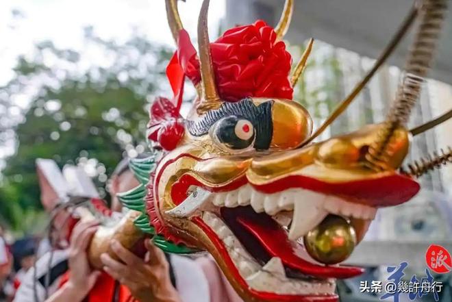 龙舟翻2条翻船原因离谱这下要被嘲笑了pg电子入口猎德村的船翻了！3条新(图7)