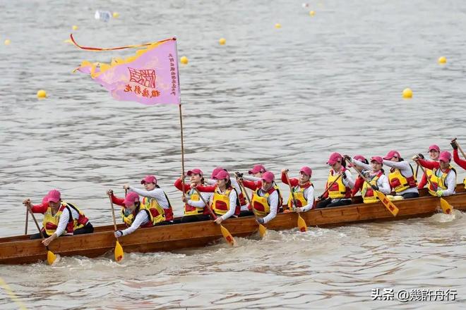 龙舟翻2条翻船原因离谱这下要被嘲笑了pg电子入口猎德村的船翻了！3条新(图12)